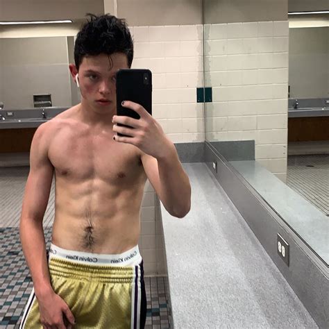 Jacob Sartorius Shirtless: Revealing My Physique